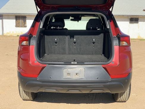 Used 2021 Chevrolet TrailBlazer LS FWD image 25