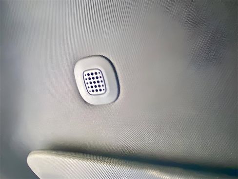 Used 2024 RAM 2500 Tradesman w/ Chrome Appearance Group image 39