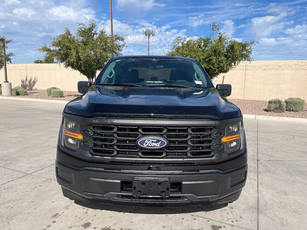 Used 2024 Ford F150 XL RWD image 2