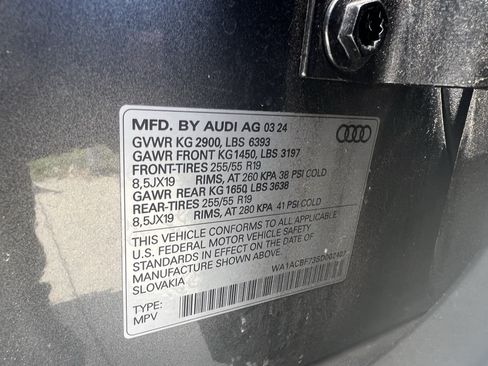 Certified 2025 Audi Q7 2.0T Premium w/ Convenience Package AWD/4WD image 37
