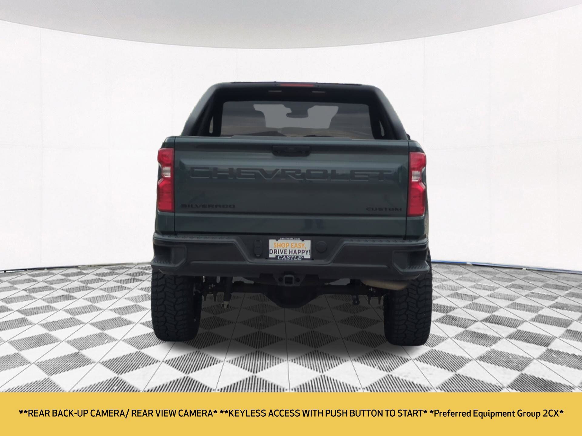 Used 2025 Chevrolet Silverado 1500 Custom Trail Boss w/ LPO, Dark Essentials Package AWD/4WD image 5