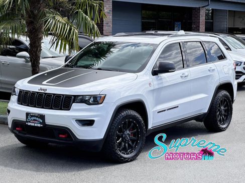 Used 2020 Jeep Grand Cherokee Trailhawk w/ Trailhawk Luxury Group AWD/4WD image 1