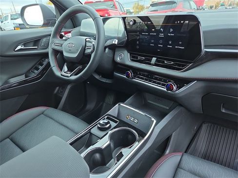 New 2026 Chevrolet Equinox RS image 16