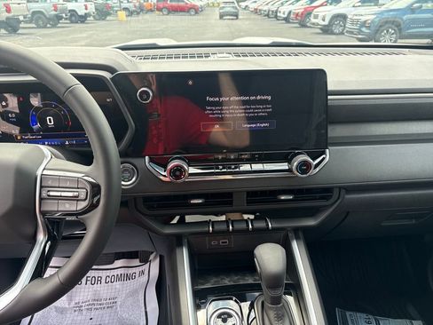 New 2026 Chevrolet Colorado W/T w/ Advanced Trailering Package AWD/4WD image 16