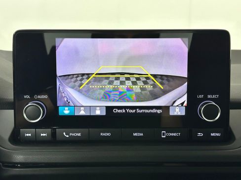 Used 2023 Honda Accord EX image 33