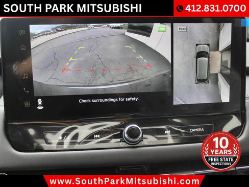 New 2025 Mitsubishi Outlander SE image 17