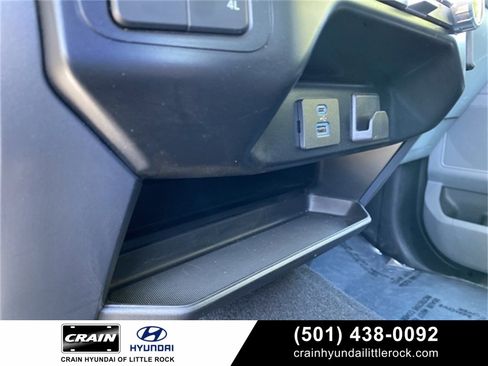 Used 2024 Ford F150 XLT image 28