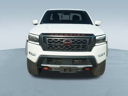 Used 2024 Nissan Frontier PRO-4X w/ Technology Package image 2