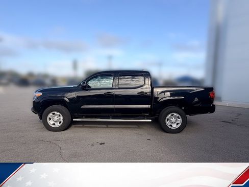 Used 2023 Toyota Tacoma SR AWD/4WD image 8