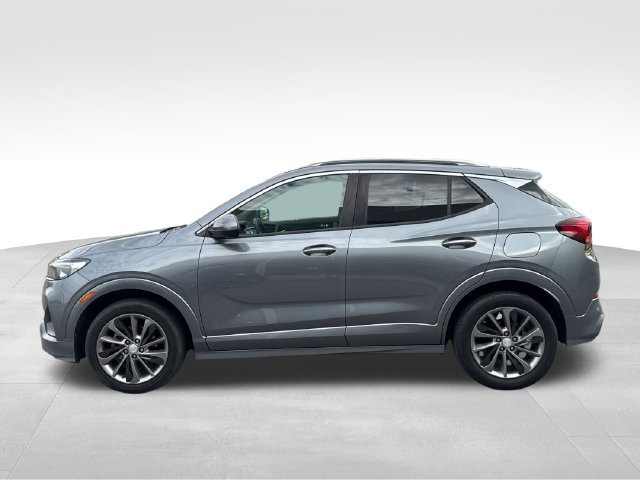 Used 2020 Buick Encore GX Preferred w/ Sport Touring Package FWD image 2