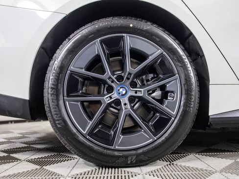 Used 2023 BMW i4 eDrive35 w/ Premium Package RWD image 42