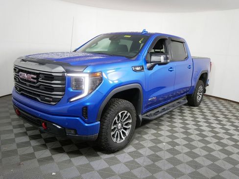 Used 2023 GMC Sierra 1500 AT4 w/ AT4 Preferred Package image 7