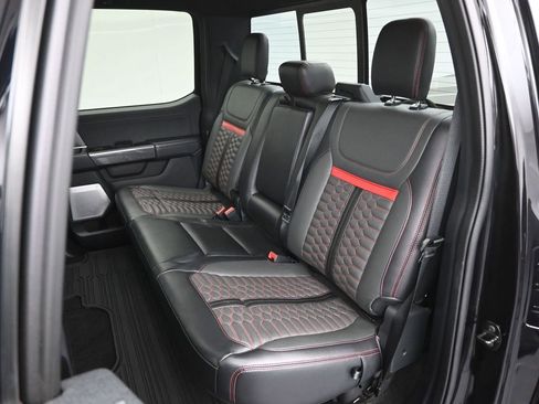 Used 2022 Ford F150 Lariat w/ Equipment Group 502A High image 11