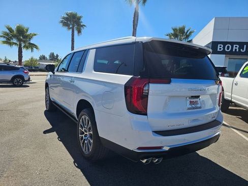 New 2026 GMC Yukon XL Denali w/ Denali Reserve Package AWD/4WD image 8