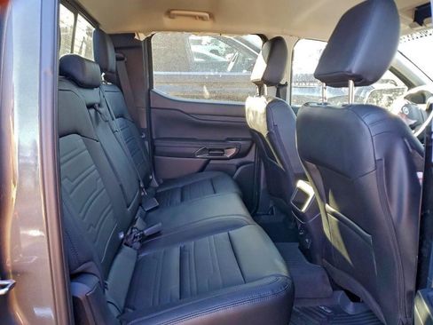 Used 2025 Ford Ranger Lariat w/ FX4 Off-Road Package image 7