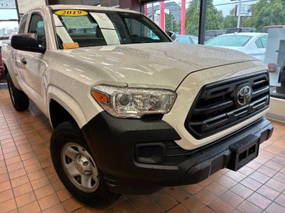 Used 2019 Toyota Tacoma SR