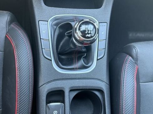 Used 2019 Hyundai Elantra GT N Line image 19