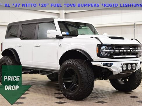 Used 2025 Ford Bronco Outer Banks image 1