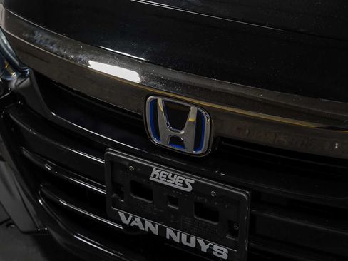 Used 2022 Honda Accord Sport image 8
