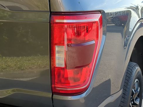 Certified 2021 Ford F150 XLT w/ Equipment Group 302A High image 37