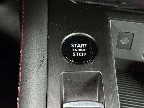 New 2026 Nissan Kicks SR image 19