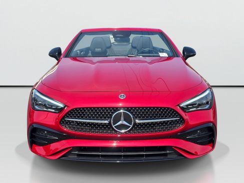 Used 2026 Mercedes-Benz CLE 300 4MATIC Cabriolet image 9
