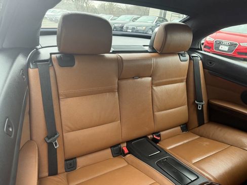 Used 2013 BMW 328i Convertible image 21
