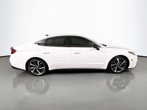 Used 2022 Hyundai Sonata SEL Plus image 11