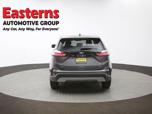 Used 2024 Ford Edge SEL image 36