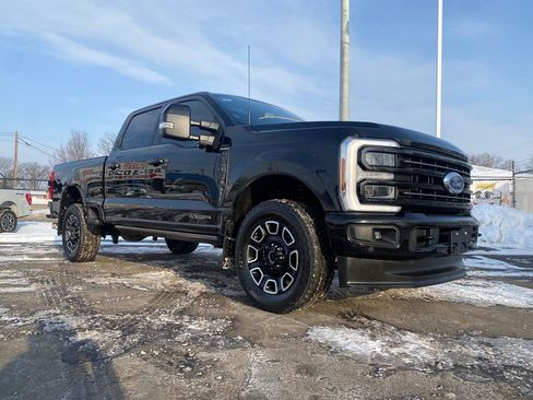 Used 2025 Ford F250 Platinum image 37