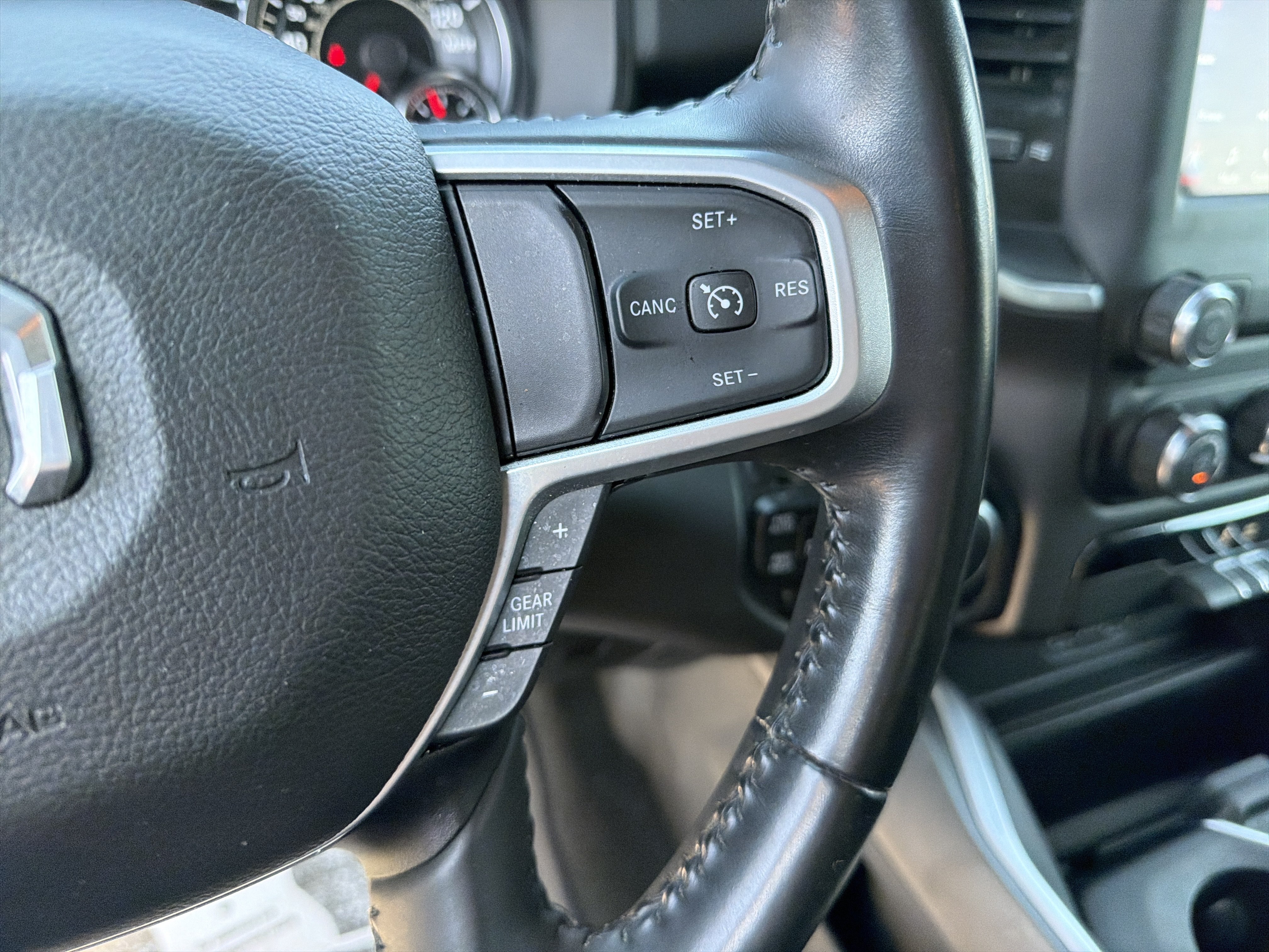 Used 2021 RAM 1500 Big Horn AWD/4WD image 22
