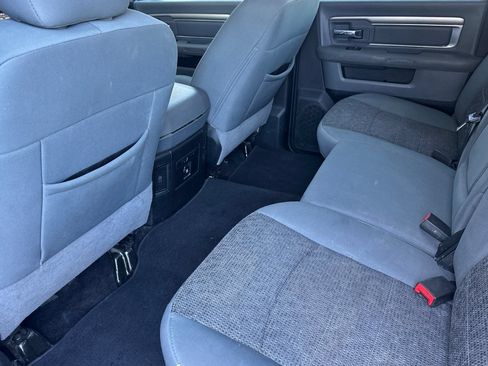 Used 2018 RAM 3500 Big Horn AWD/4WD image 11