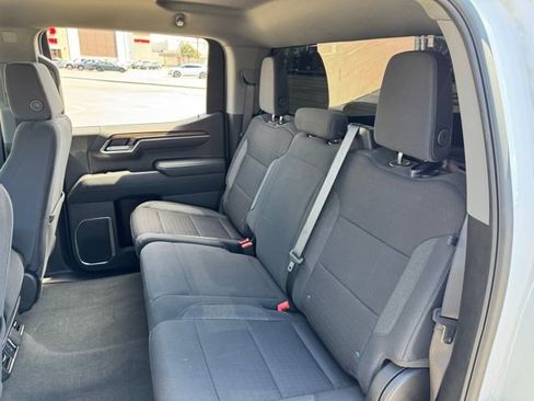 Used 2025 Chevrolet Silverado 1500 LT w/ Protection Package image 18