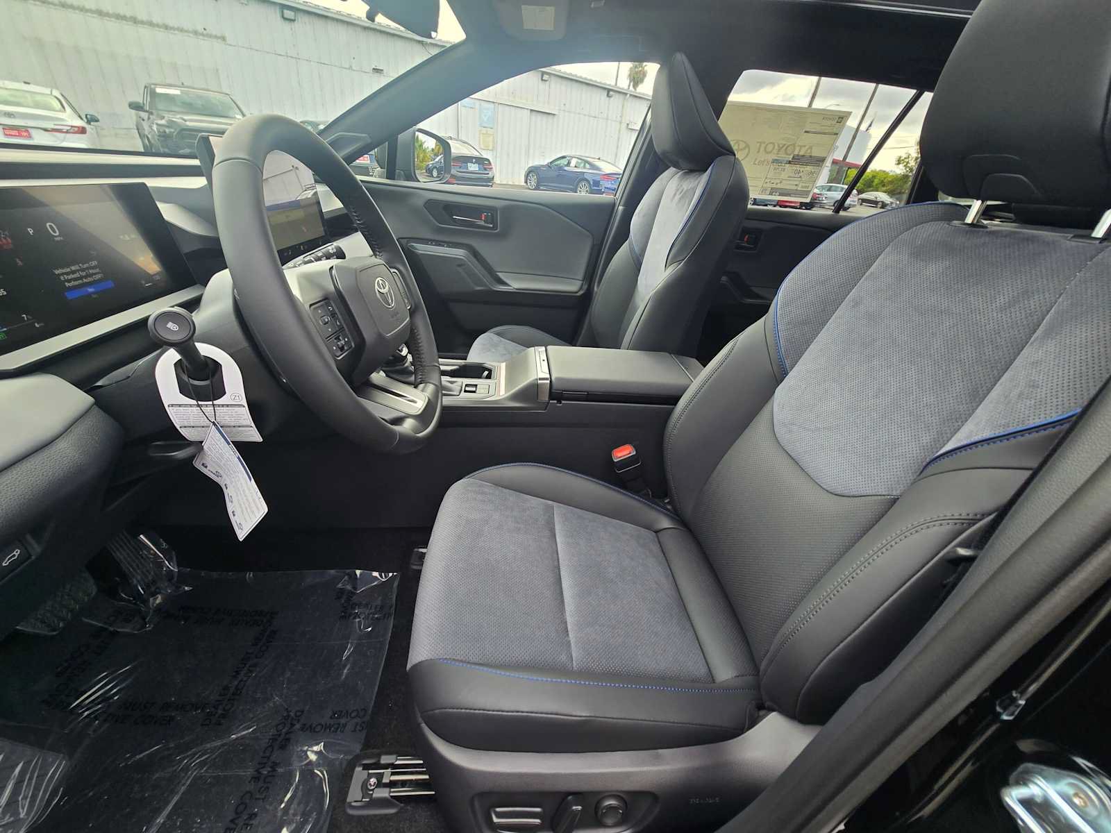 New 2026 Toyota RAV4 XSE w/ Panoramic Sun Roof Package AWD/4WD image 24