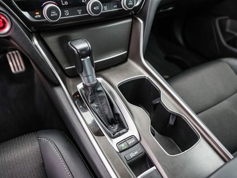 Used 2022 Honda Accord Sport image 11