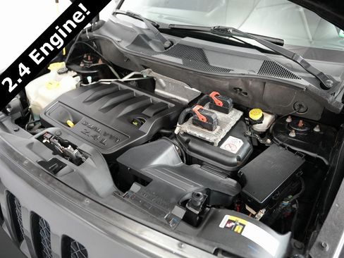 Used 2016 Jeep Patriot High Altitude image 49