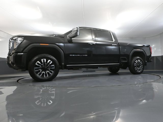 Used 2024 GMC Sierra 3500 Denali Ultimate AWD/4WD image 52