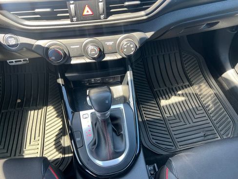 Used 2020 Kia Forte GT FWD image 12