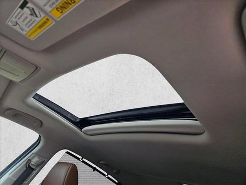 Used 2018 Acura MDX FWD w/ Advance Package image 15