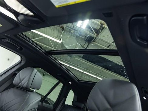 New 2026 BMW X5 xDrive50e image 16