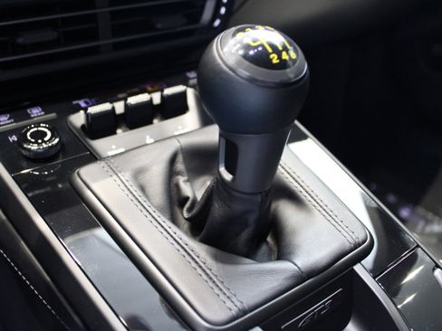 Used 2022 Porsche 911 GT3 image 25