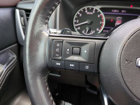 Certified 2023 Nissan Rogue SV w/ SV Premium B Package FWD image 21