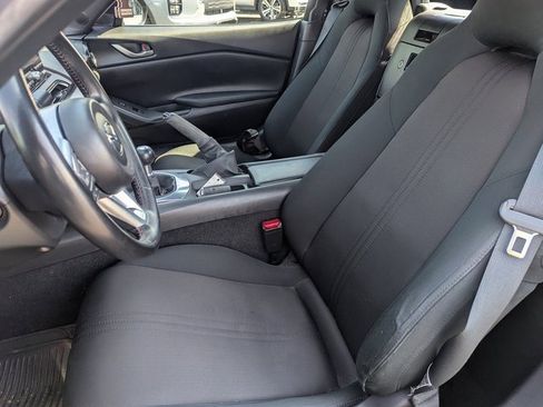 Used 2017 MAZDA MX-5 Miata Sport image 27