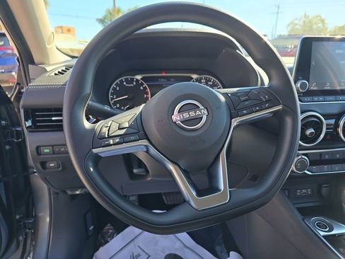 New 2025 Nissan Sentra SV image 15