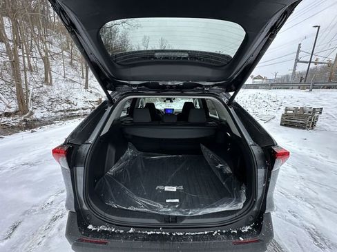 New 2025 Toyota RAV4 XLE w/ Convenience Package image 23