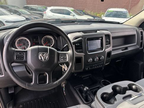 Used 2016 RAM 3500 Tradesman w/ Power & Remote Entry Group AWD/4WD image 15