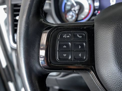 Used 2022 RAM 2500 Limited AWD/4WD image 16