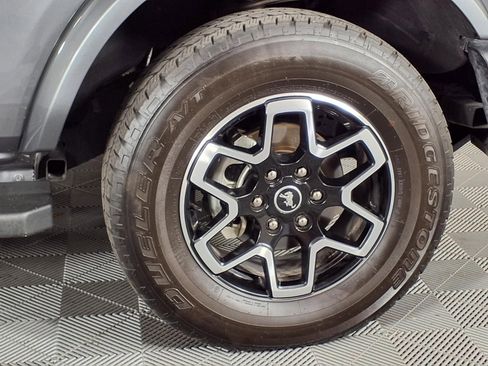 Used 2024 Ford Bronco Outer Banks AWD/4WD image 34