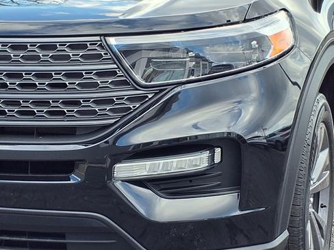 Used 2023 Ford Explorer XLT w/ Equipment Group 202A image 29