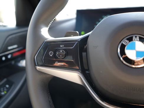 Used 2024 BMW 530i xDrive w/ Convenience Package image 23